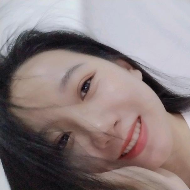 悦悦爱吃烤地瓜