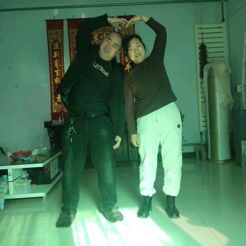 东奔西跑