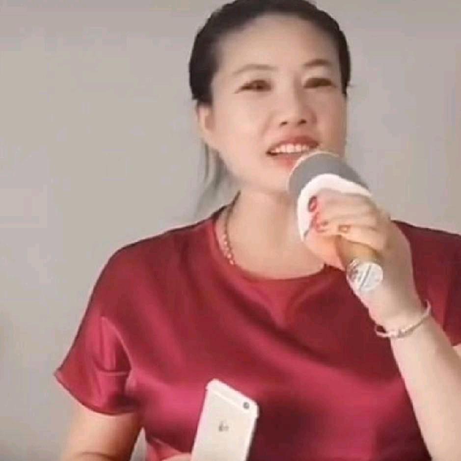 玫瑰皇后