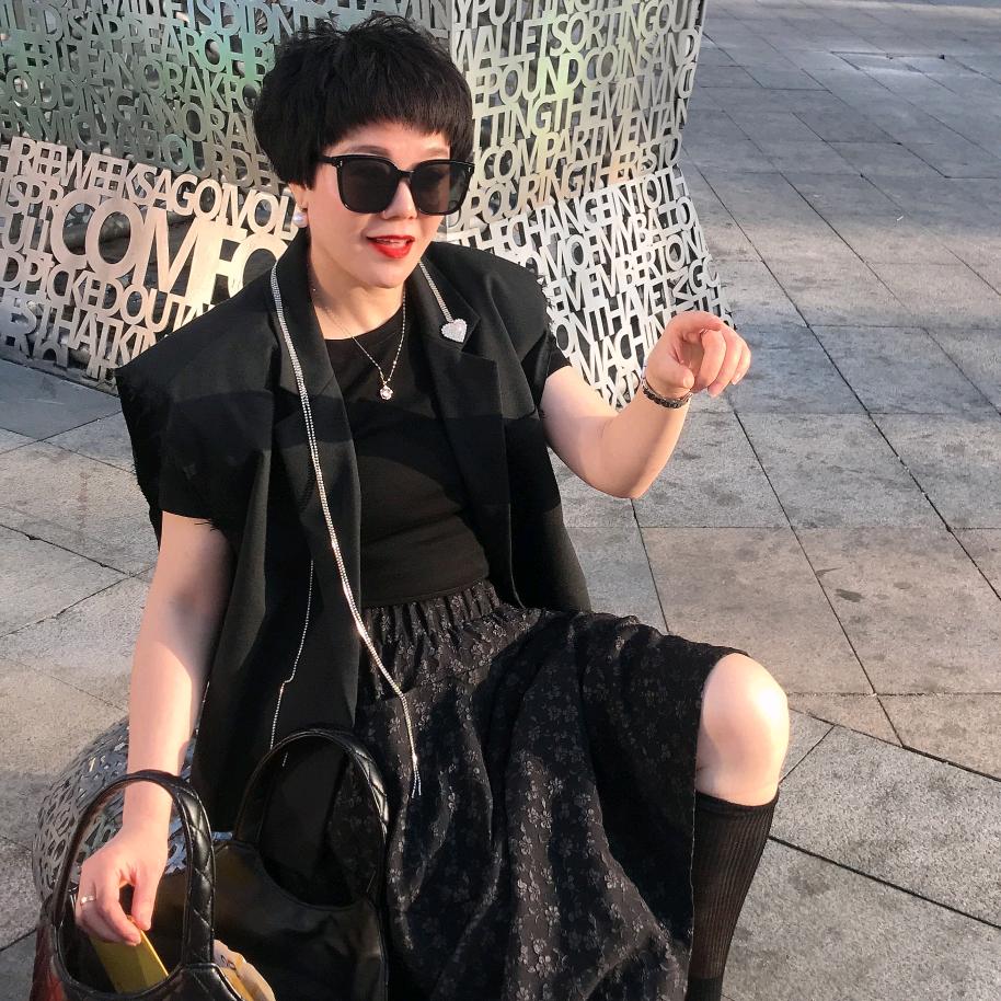 成都格格美女装批发兰姐