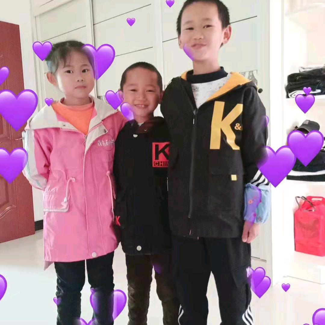 幸福快乐一家人