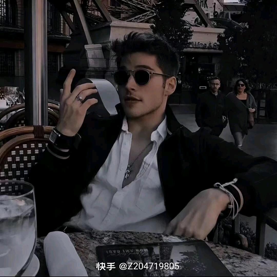 @只钟意你✐๊๋ؓᝰꫛꪝ