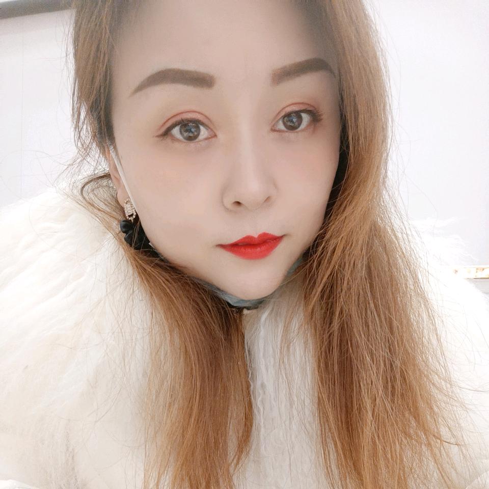 艳艳（单身快乐）