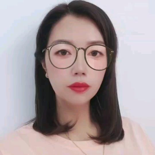陈英