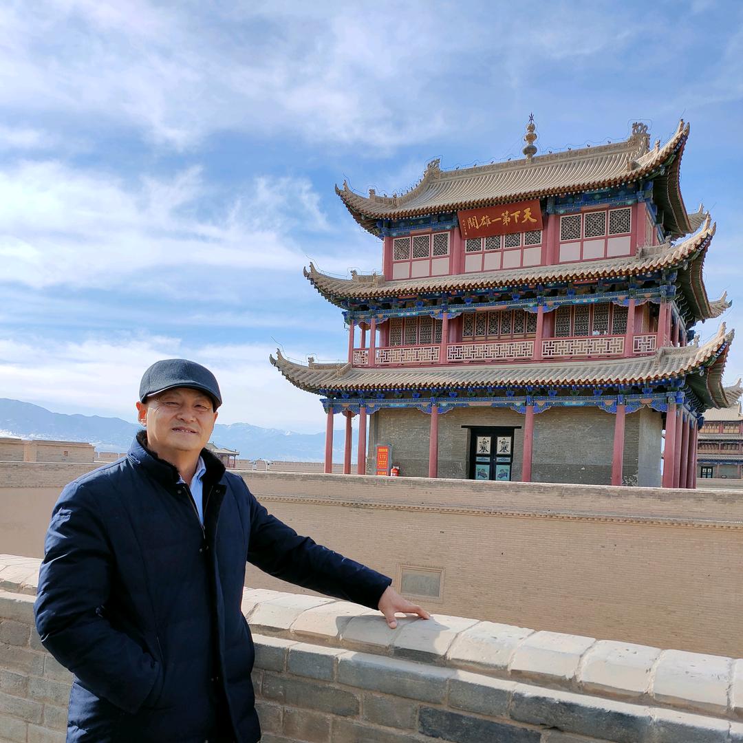小团团～戈壁绿洲