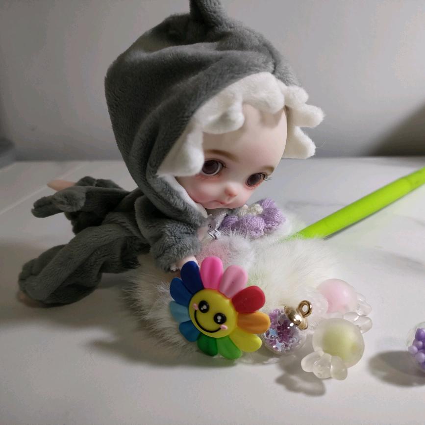 YOYO—doll