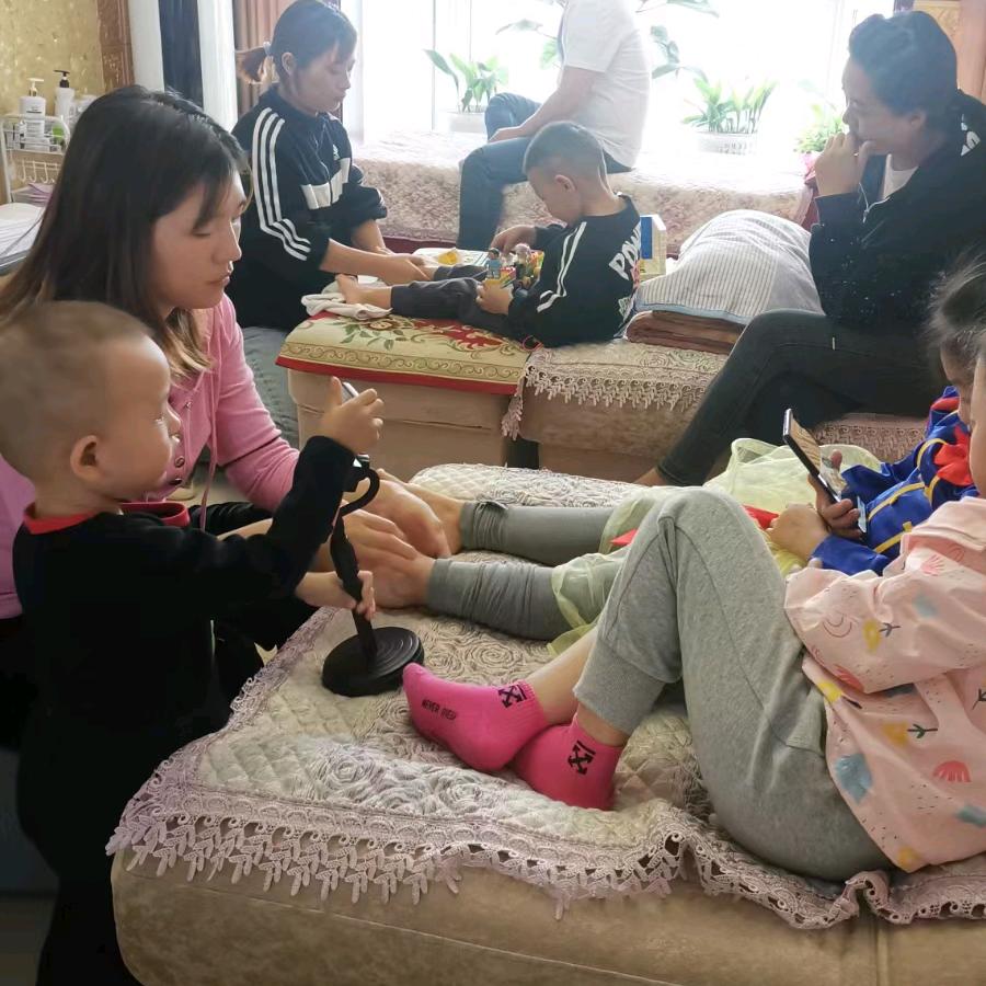 光乐育儿·小云老师