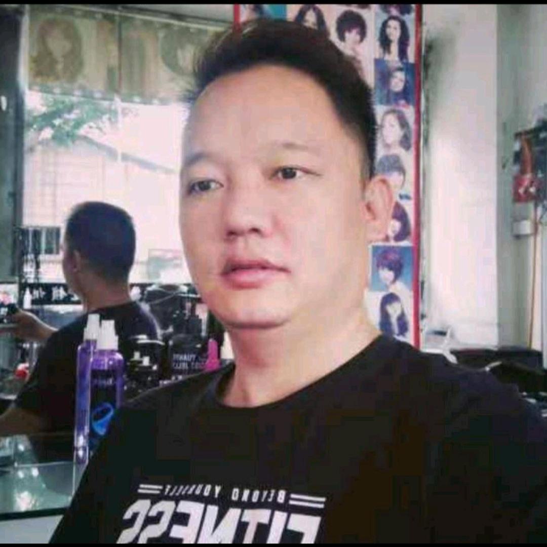 啊首哥的快乐生活