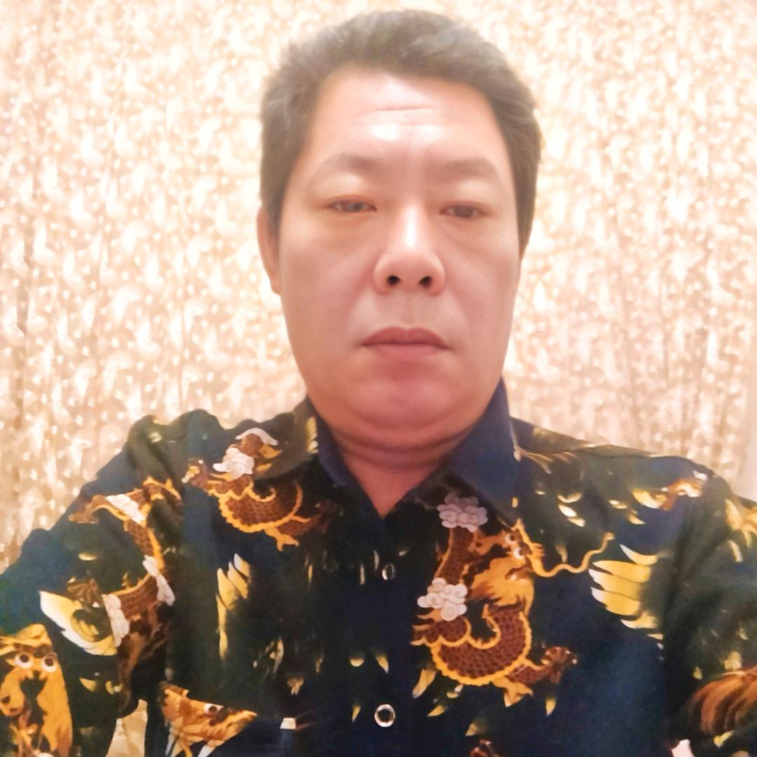 任我行。