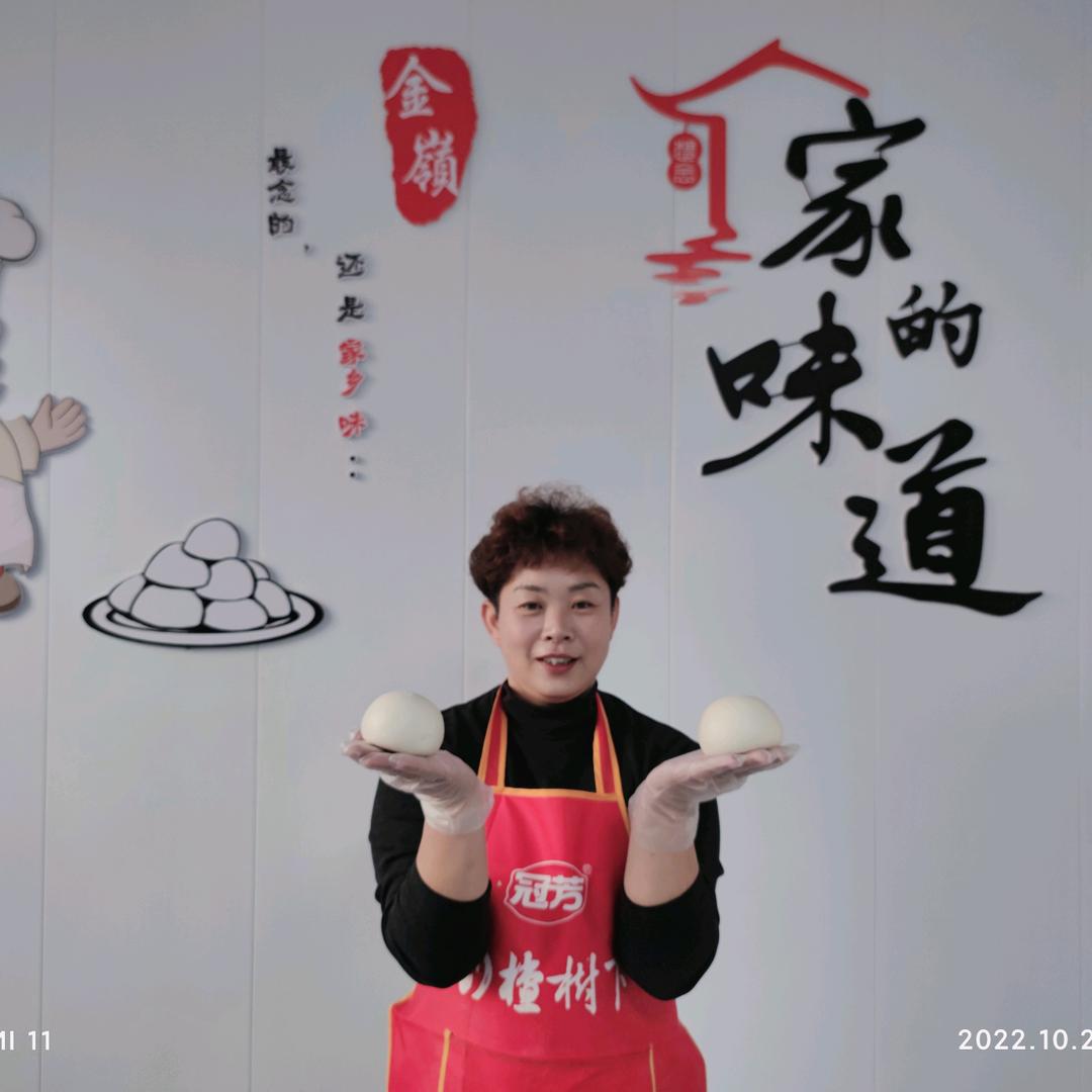 临淄区金岭四村村支书马丽霞