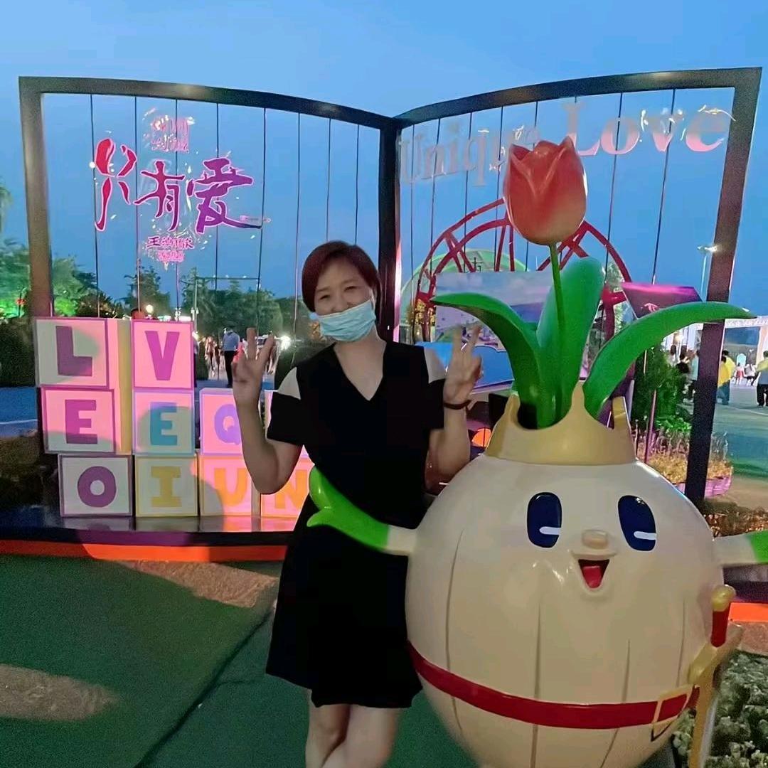 二月的羊