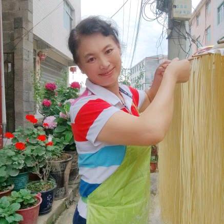 刘五妹手工面条加工点1895325487