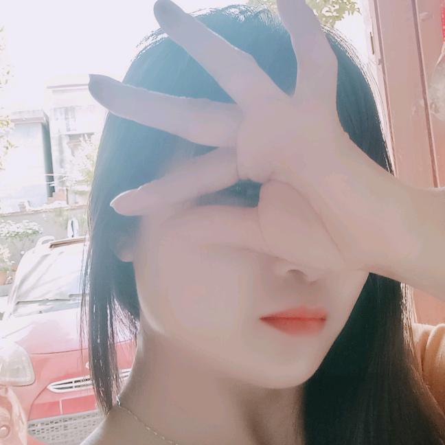 花瓶姑娘