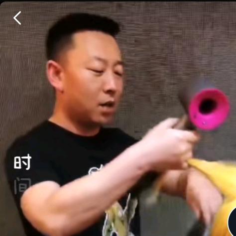 红人发艺烫染设计