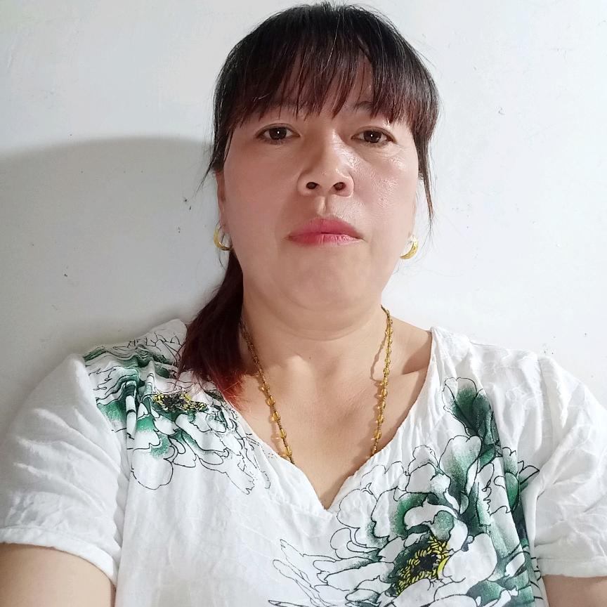 杨春蓉