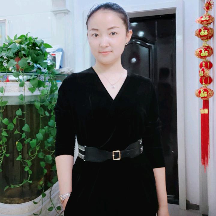 892703631