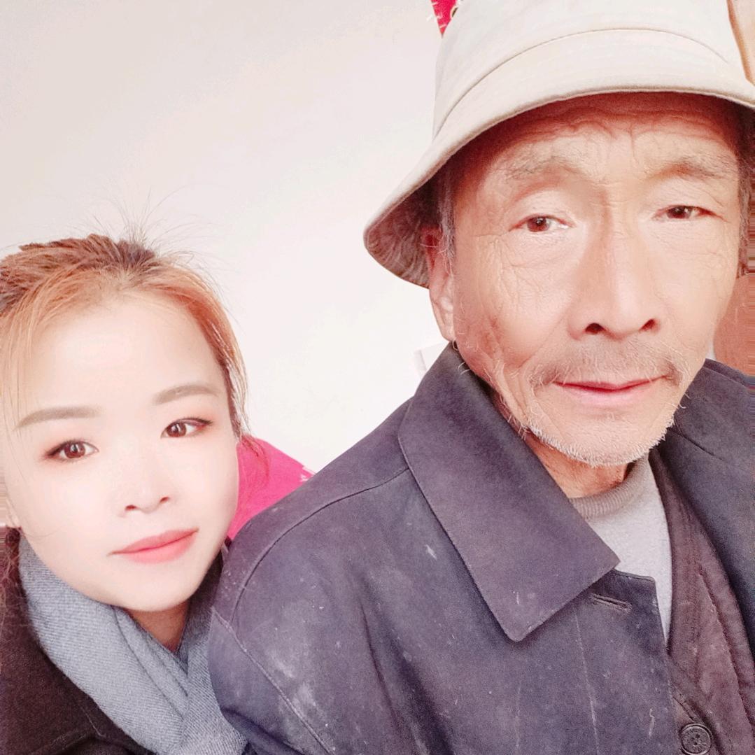 ✧*｡٩(^㉨^*)و✧*｡倾心❤️