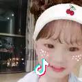 她姓贾
