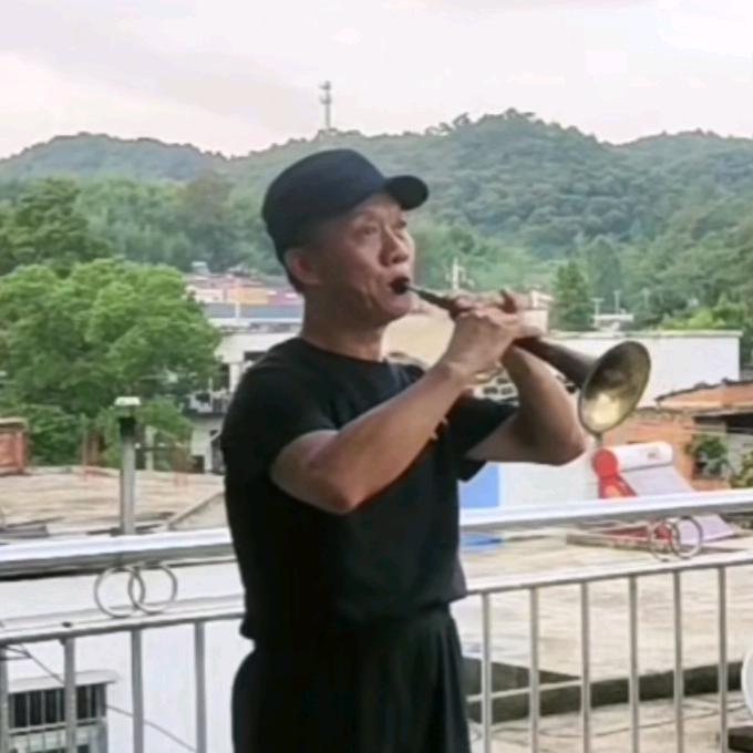 迷雾中的阳光