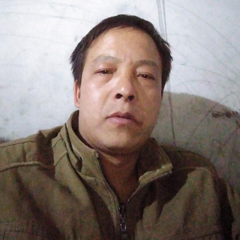 汪育权室