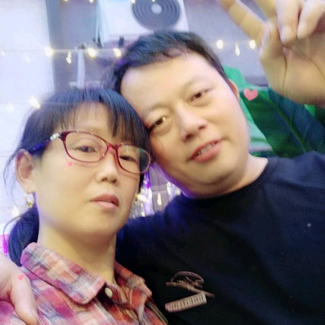 李哥崔姐《承蒙厚爱》每天晚上7点半开播