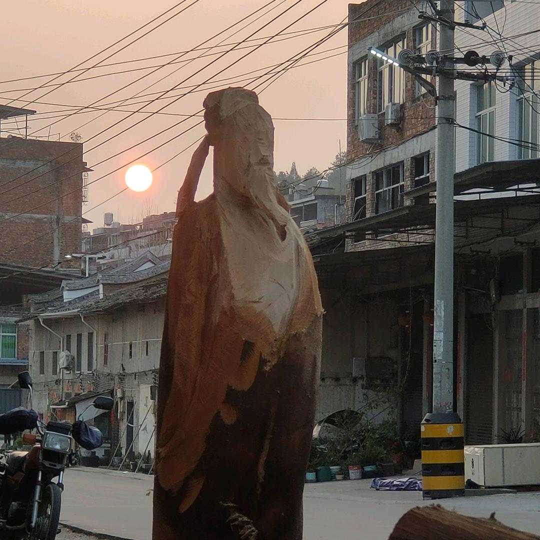 潜龍在渊前垅雕塑世家