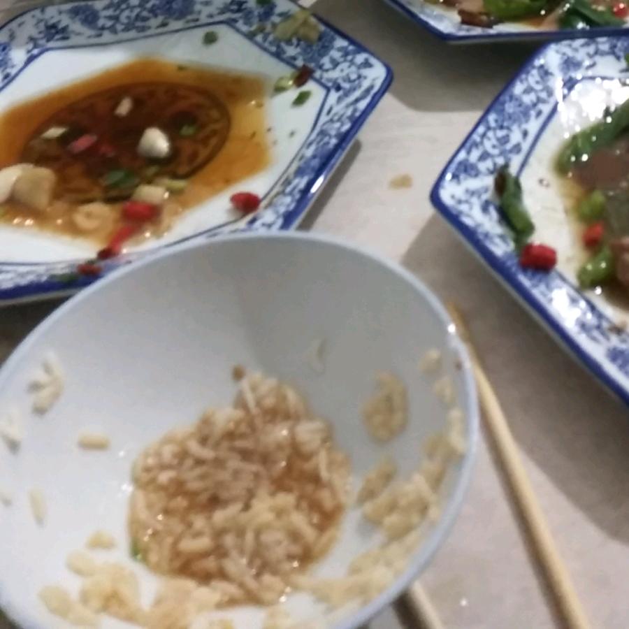 人不轻狂往少年😎头像