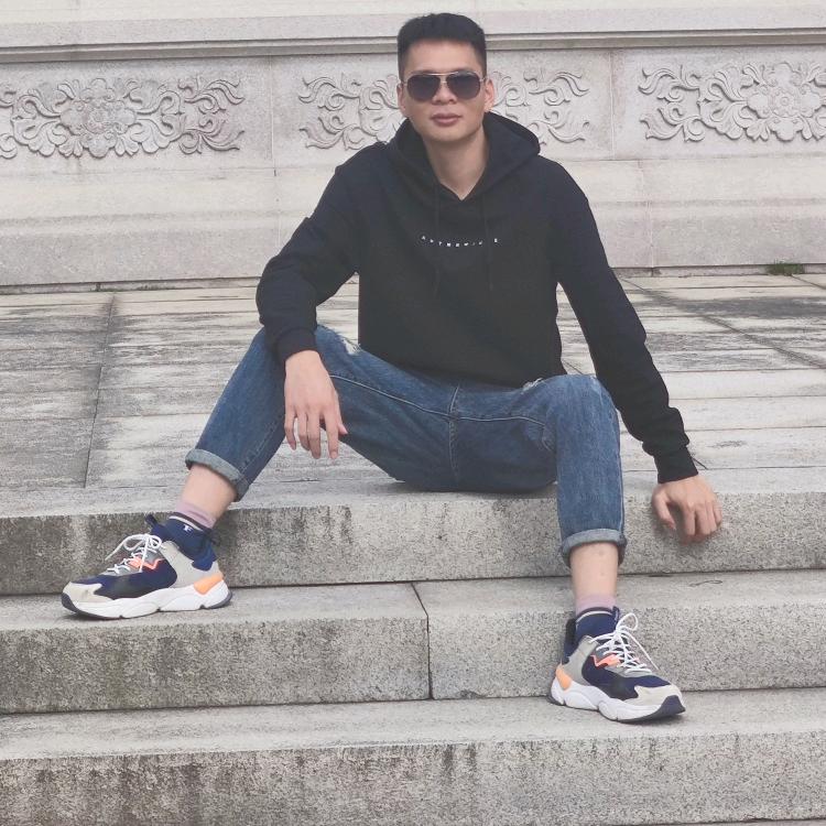 绍彬