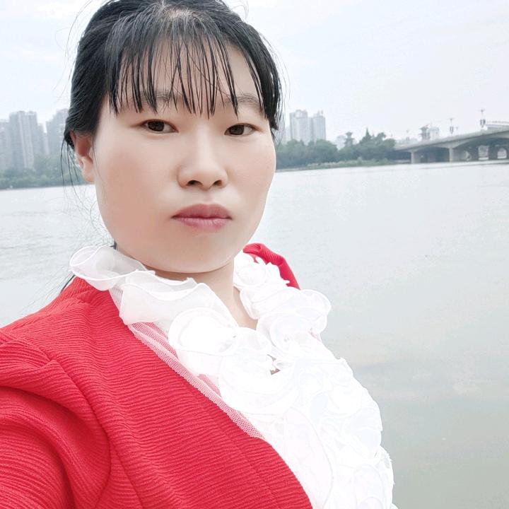 何春燕