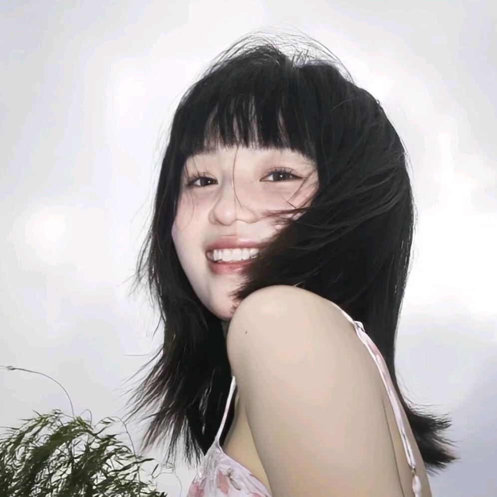 圆脸小欣