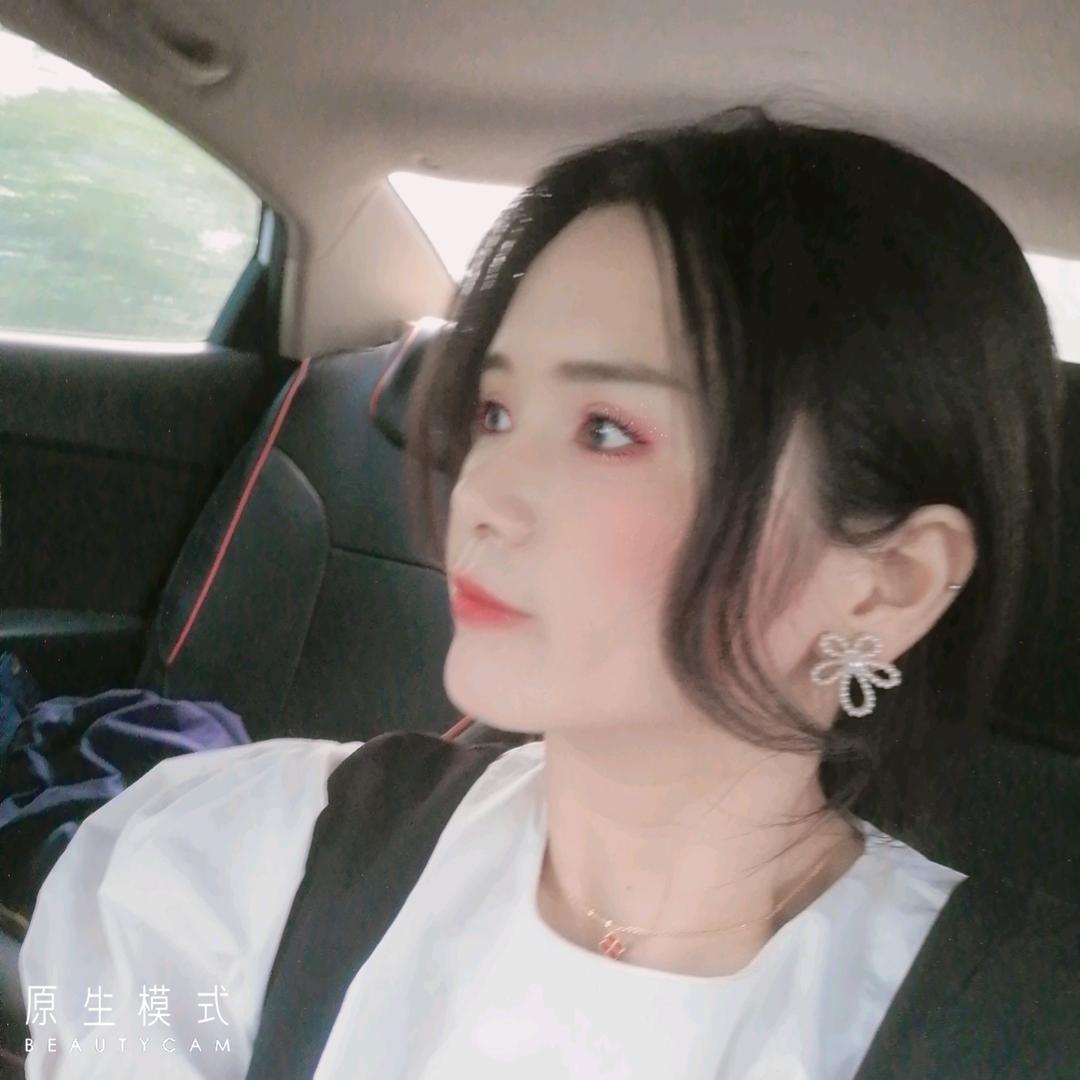 我是小王呀🌈🌈🌈