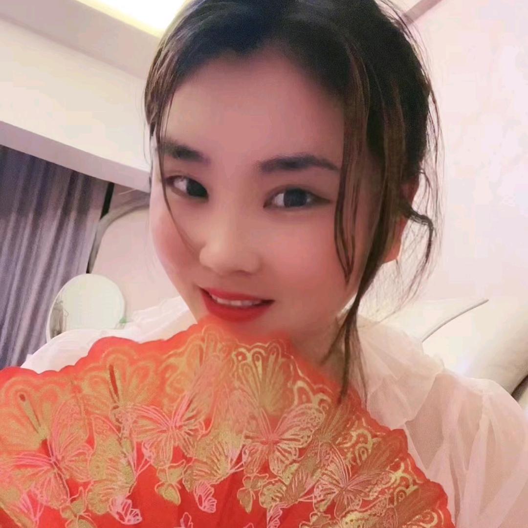 小婷（施主 留步）