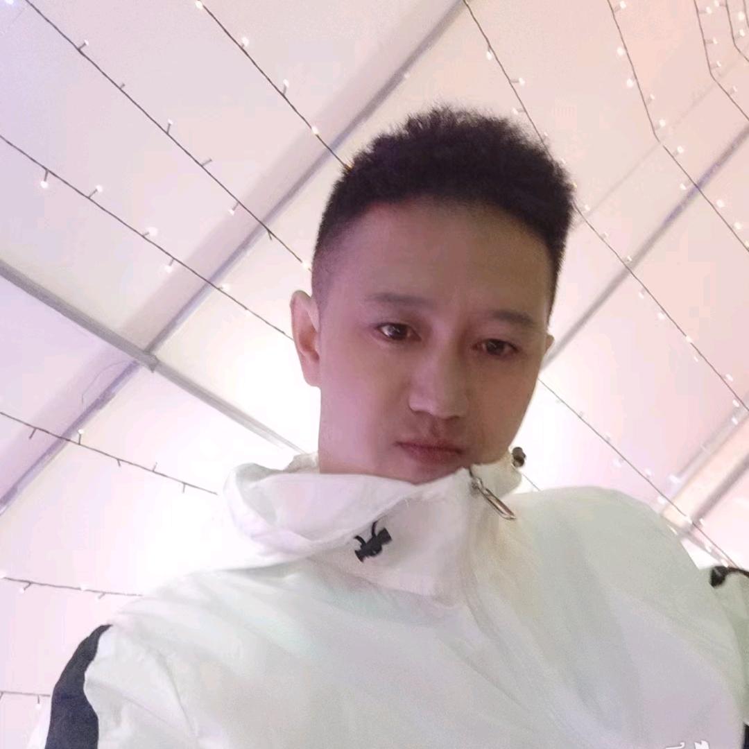 江哥。