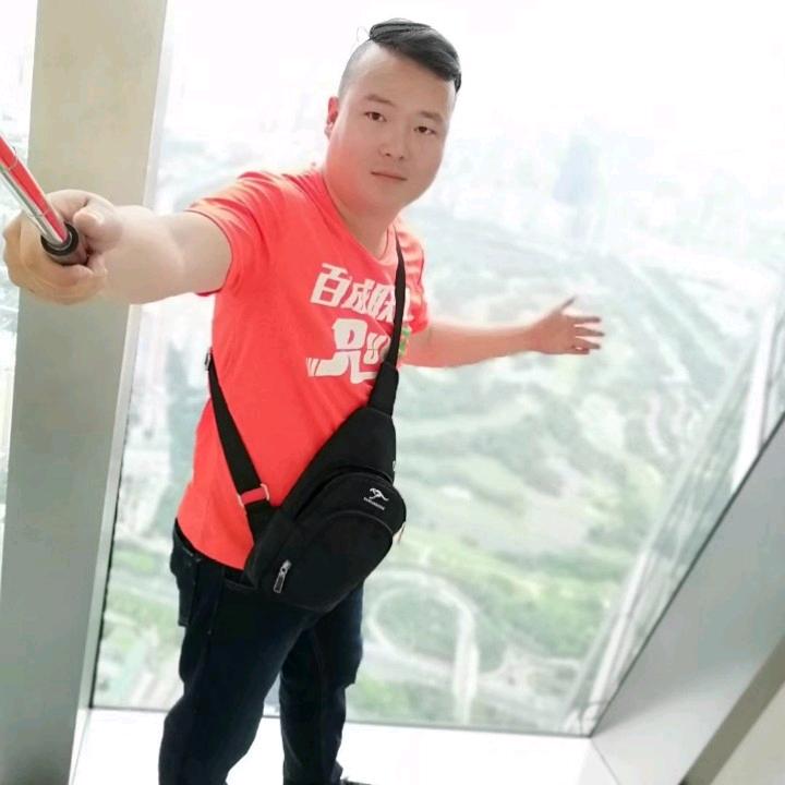 珩玉（饭狼狼人杀）