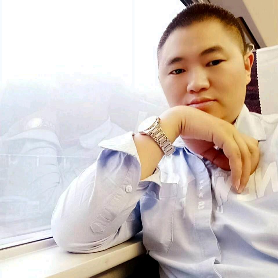 方远卡车生活6米8高栏