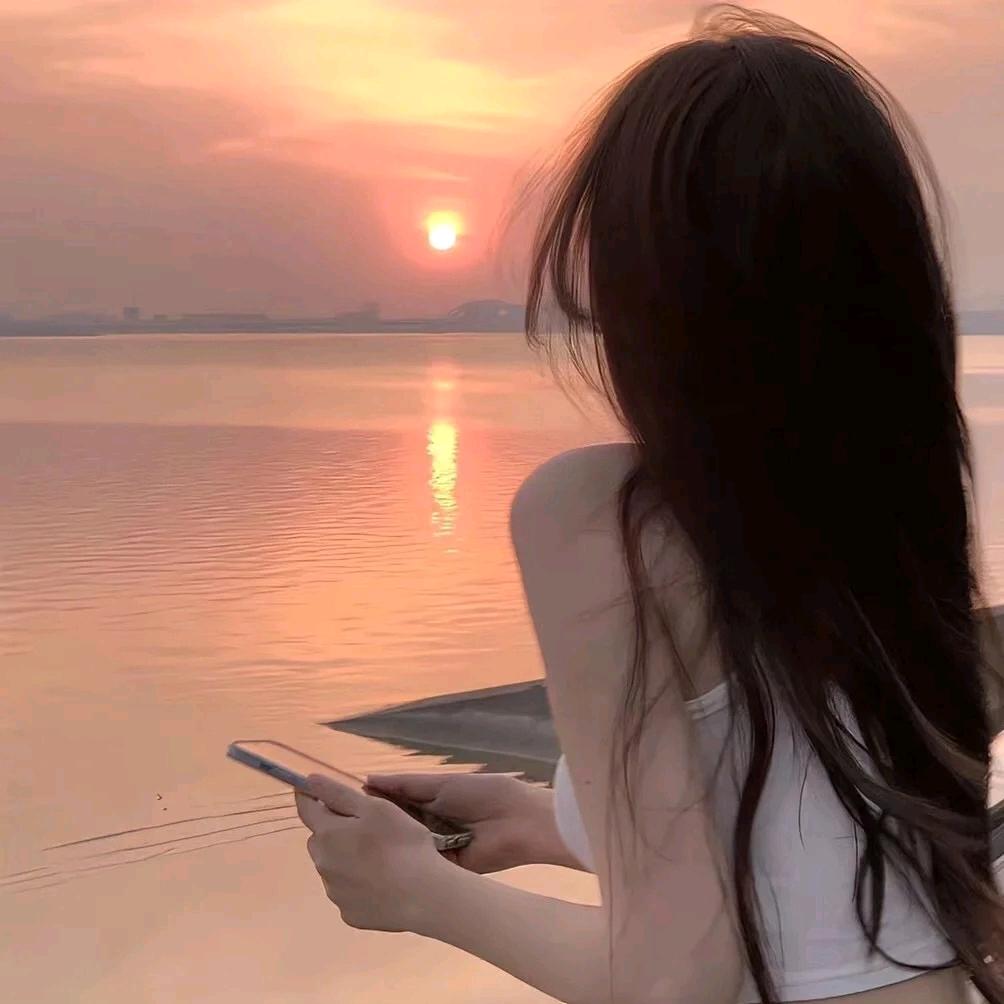 小玖.