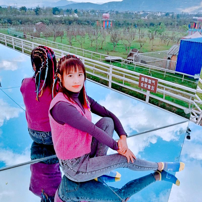 丽花傈僳玛