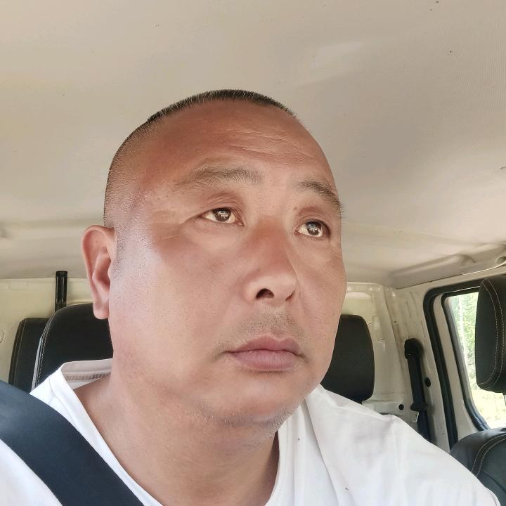 豁子包桌
