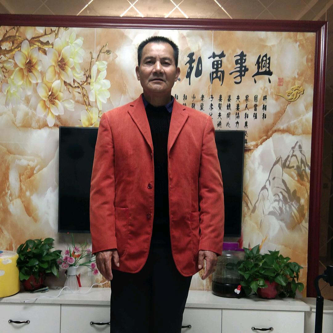 杨春华