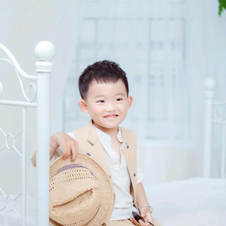 赵明