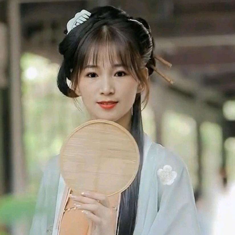 金多多同学