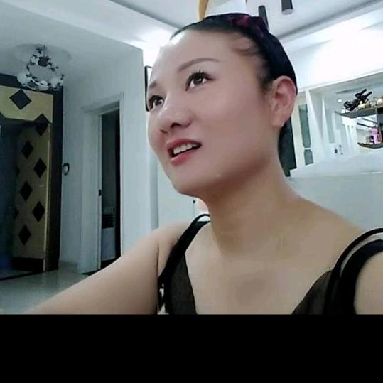 贾丽
