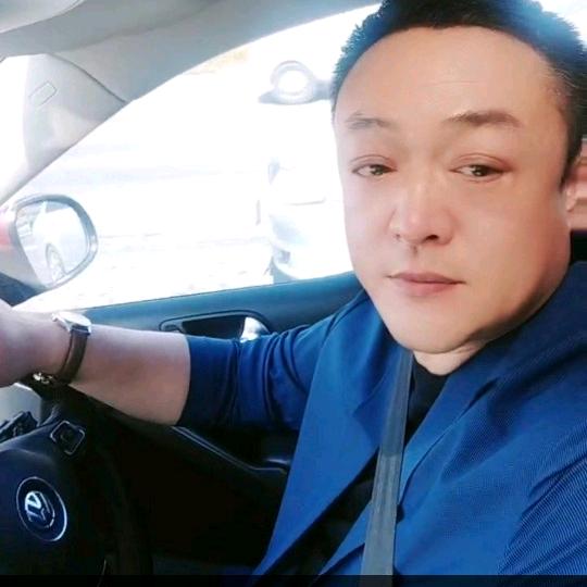 @封心锁爱（搞钱耿）🍻🥂