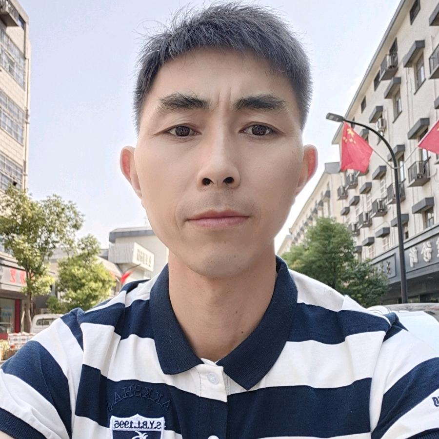 玩钱币的天宝哥