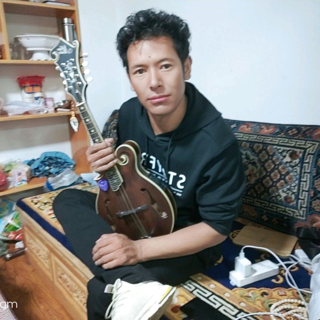 洛隆洛桑生活号