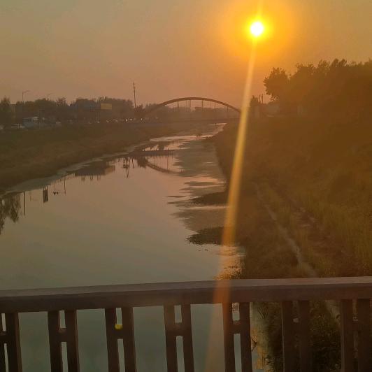 永不落的夕阳