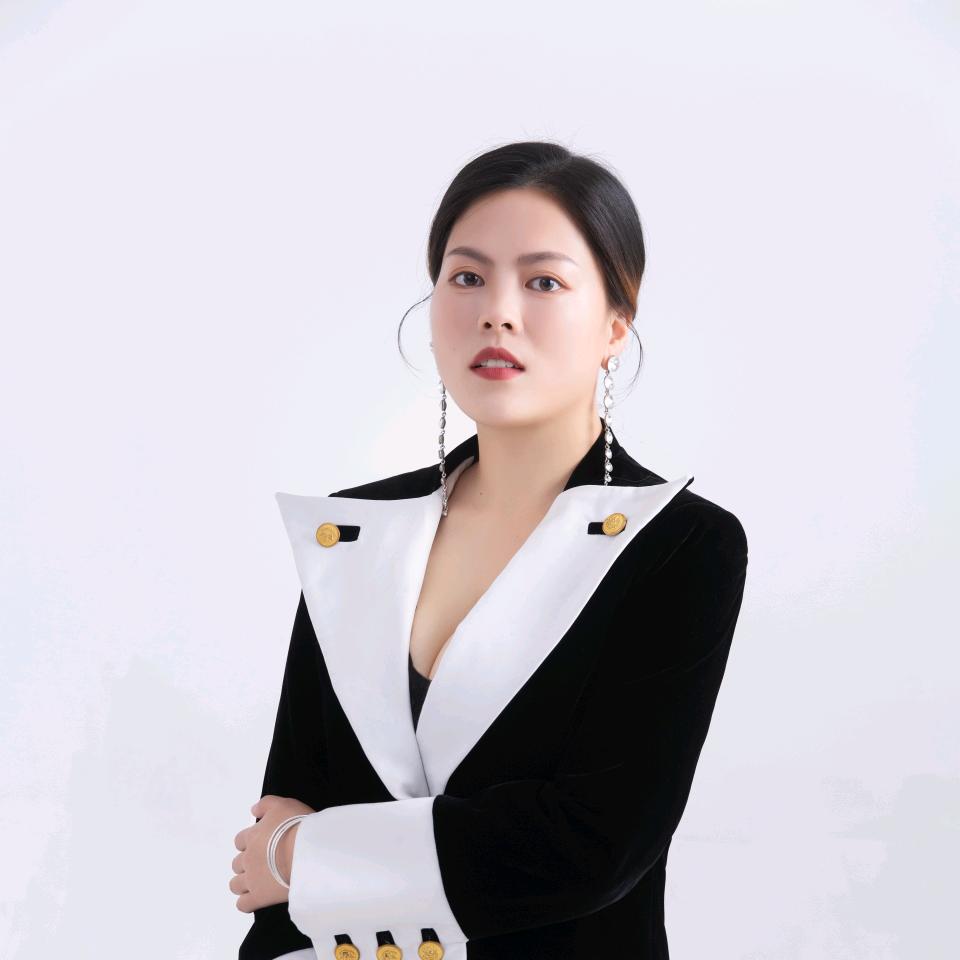 燕子在努力