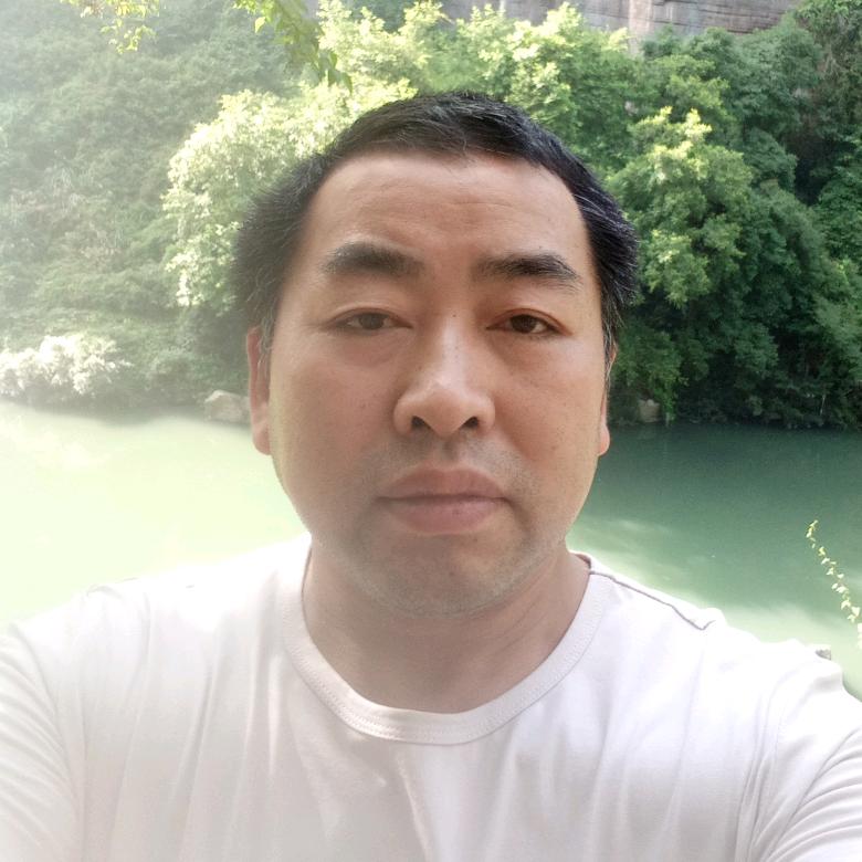 双凤土家探源景区彭振虎