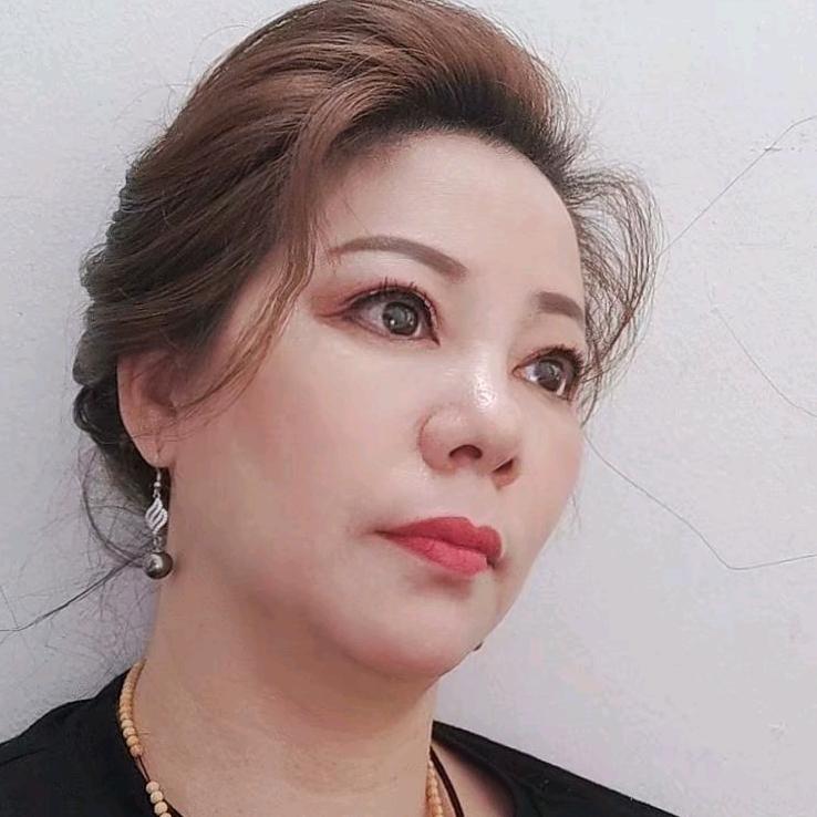 陈姐.