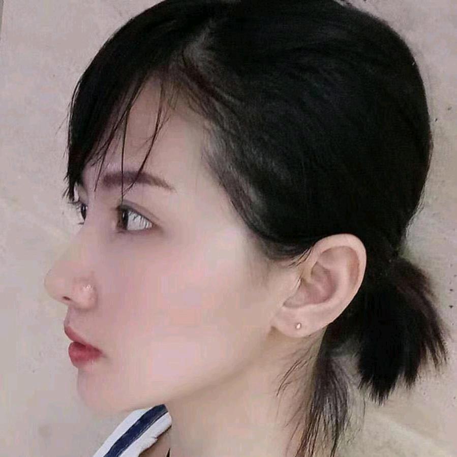 小伊伊